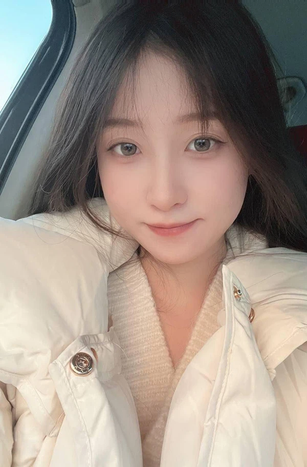 哈尔滨神颜素人@宋婷 尺度私拍视图合集